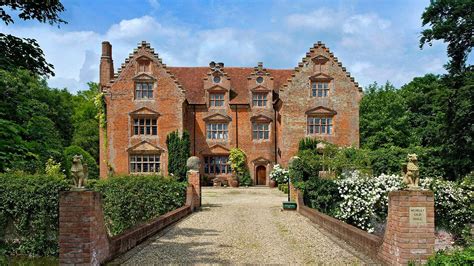 tudor manors